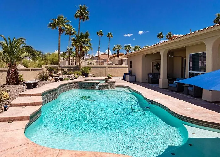 Holiday home Luxury Residential Estates Pool Firepit Lake Havasu City