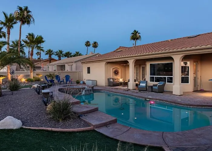 Holiday home Luxury Residential Estates Pool Firepit *