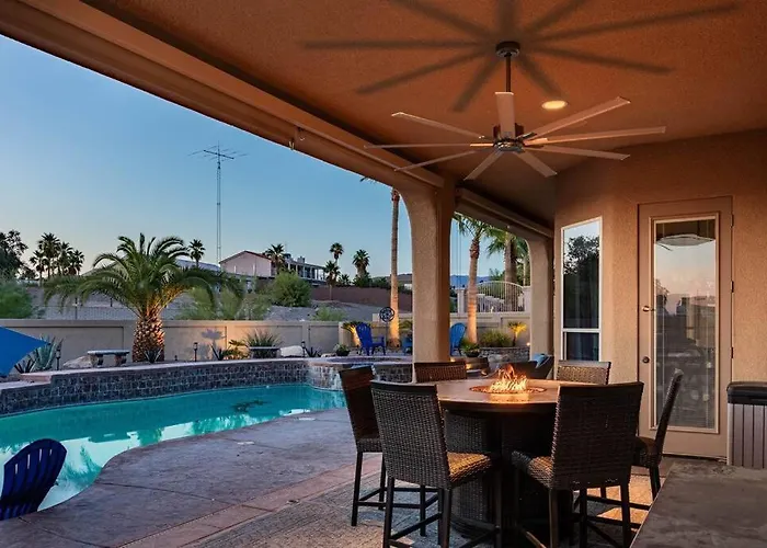 Luxury Residential Estates Pool Firepit *