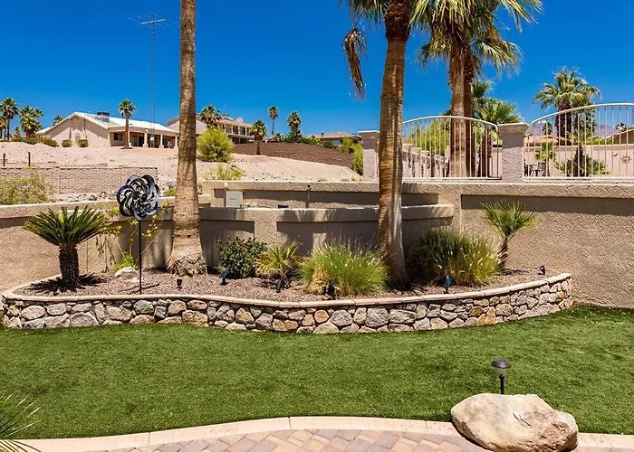 Holiday home Luxury Residential Estates Pool Firepit Lake Havasu City